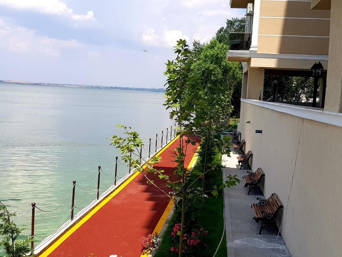 Beach Vibe Apartments Solid Residence Мамая Экстерьер фото