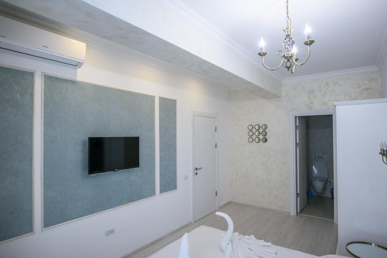 Beach Vibe Apartments Solid Residence Мамая Экстерьер фото